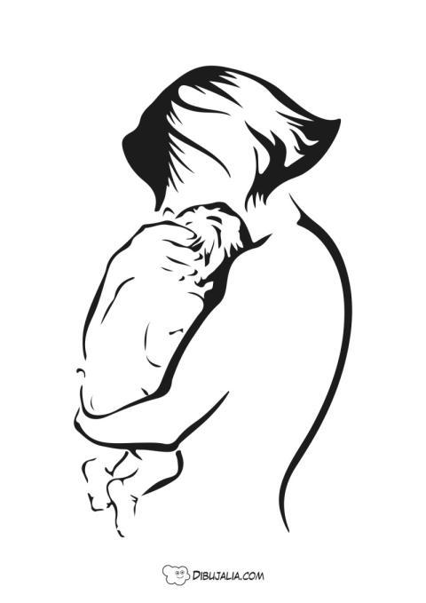 Madre protege a bebé
